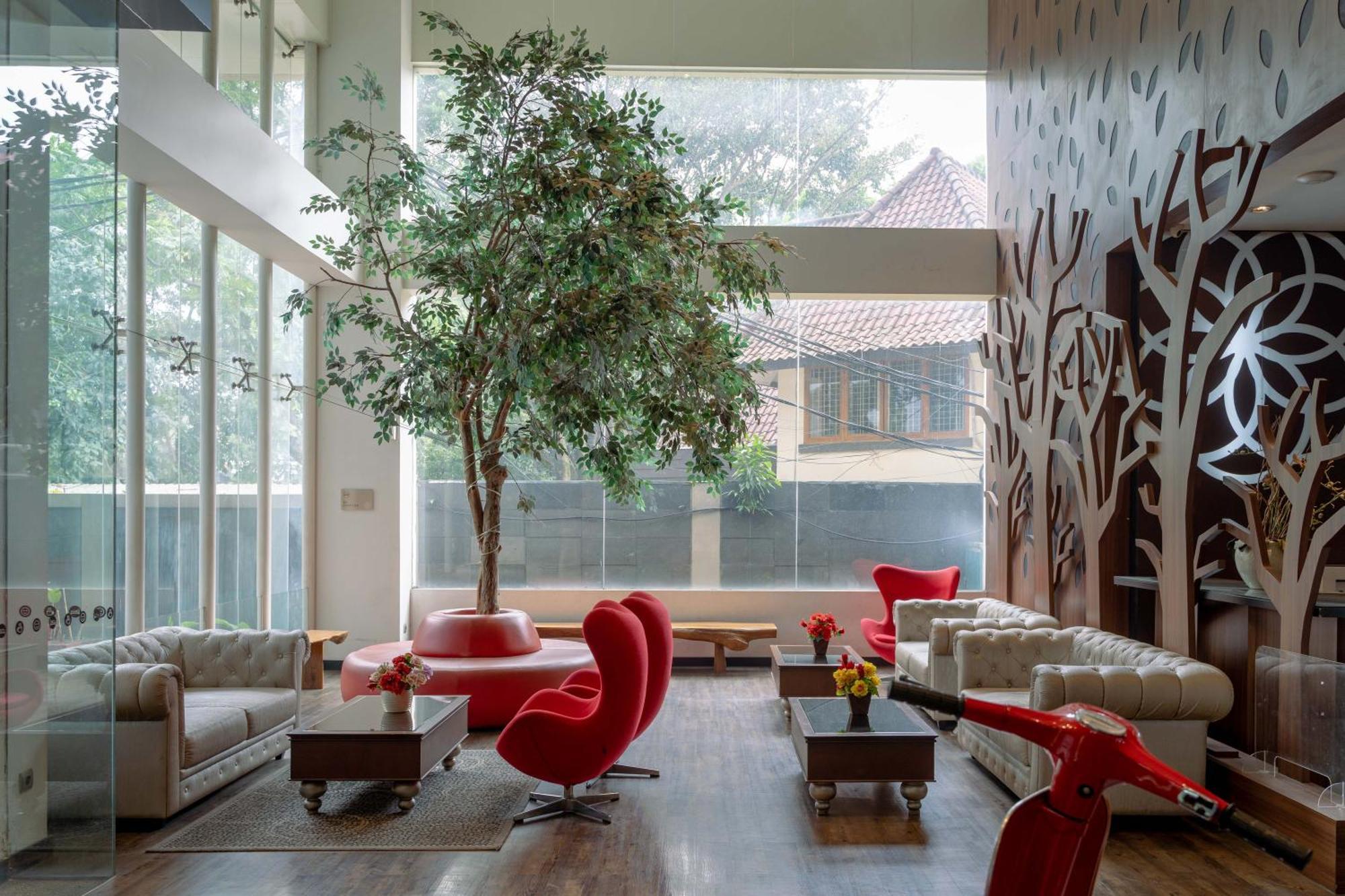 Kalya Hotel Bandung Dago Exterior foto